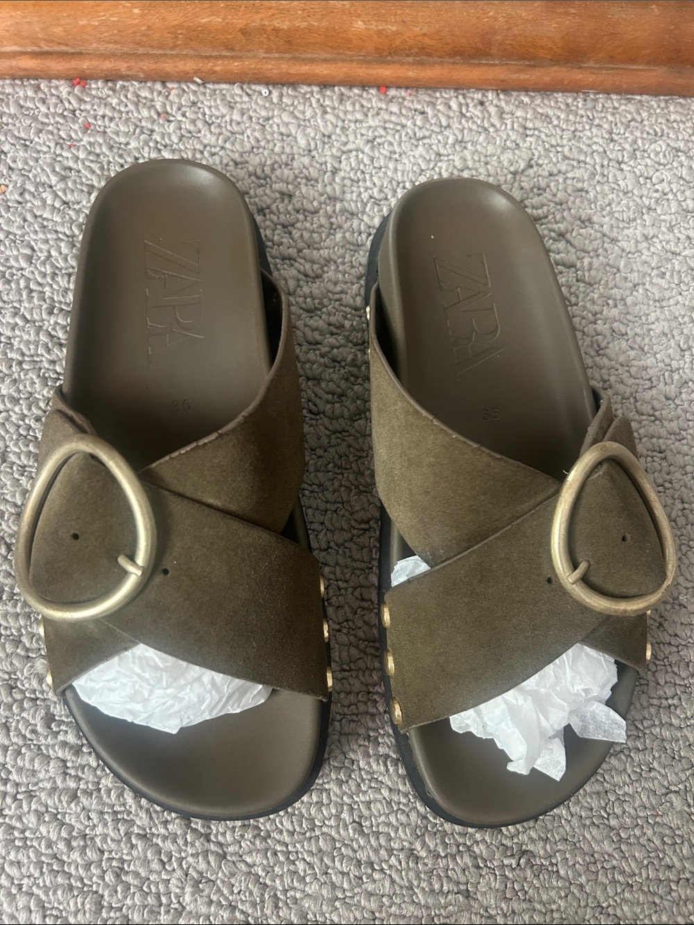 Zara Olive Green Suede Slide Sandals with Oversized Buckle - Picture 5 of 8